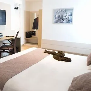 *** Hotel Le Saint Germain France